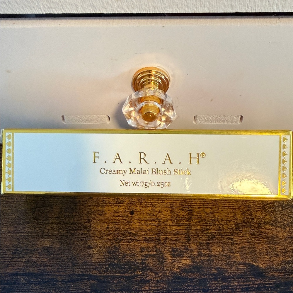 Farah Creamy Malai Blush Stick - Elegant Gold and White